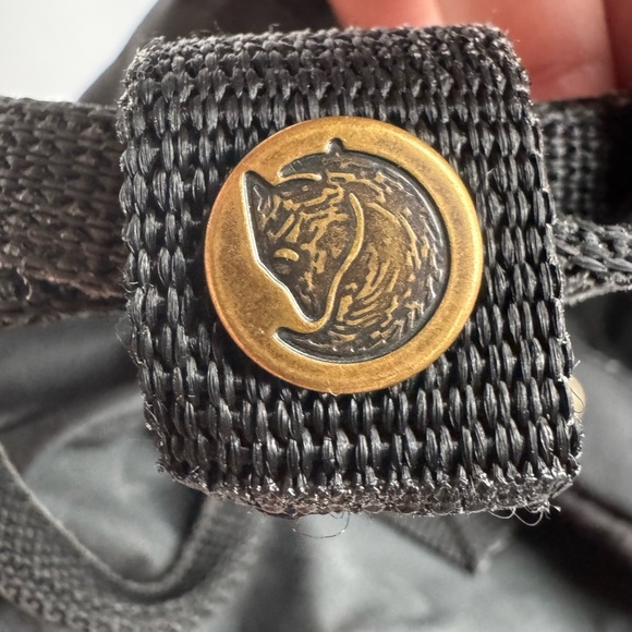 Fjällräven Kånken Classic Backpack Black – 16L - Picture 4 of 10